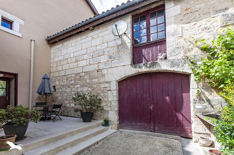 Vente Maison VILLARS - 7 pièces -225 m² - (24530)