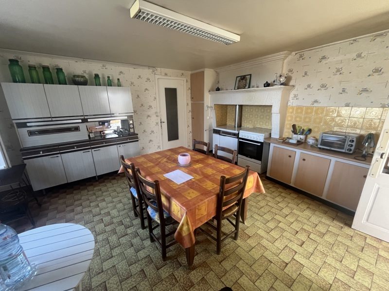 Vente Maison MAREUIL EN PERIGORD - 5 pièces -153 m² - (24340)