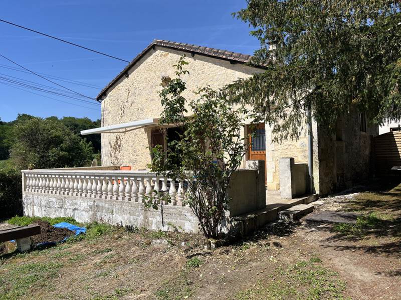 Vente Maison LA TOUR BLANCHE CERCLES - 4 pièces -89 m² - (24320)
