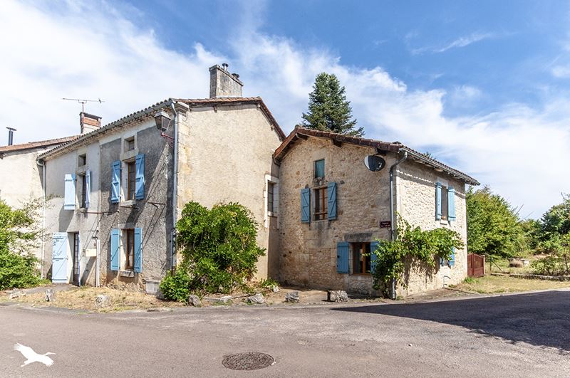 Vente Maison ST FRONT LA RIVIERE 24300 9 pièces - 173 m²