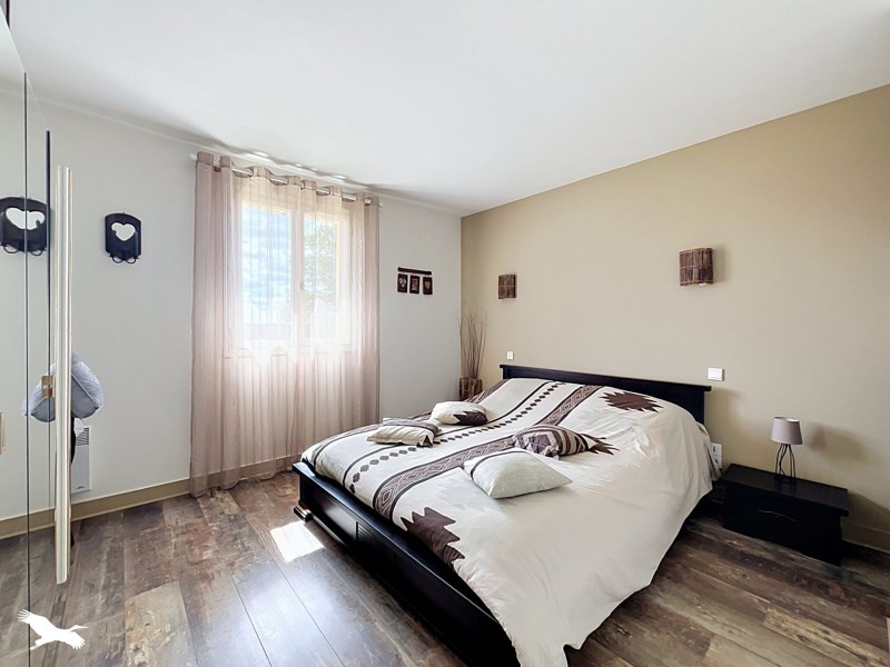 Vente Maison LA CHAPELLE FAUCHER - 5 pièces -105 m² - (24530)