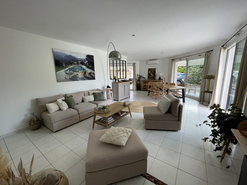 Vente Maison LANTON - 7 pièces -143 m² - (33138)