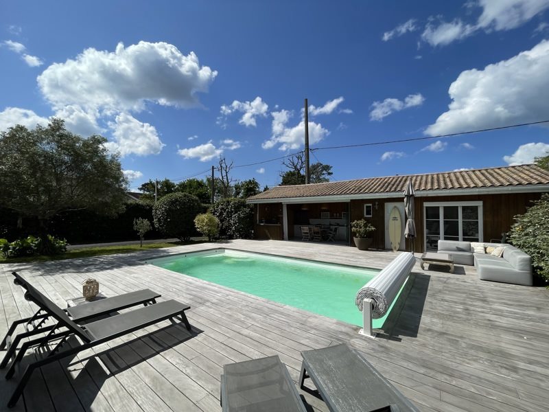 Vente Maison LANTON - 7 pièces -143 m² - (33138)