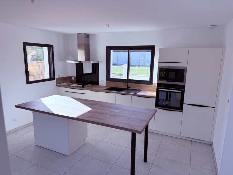 Vente Maison ARES - 5 pièces -103 m² - (33740)
