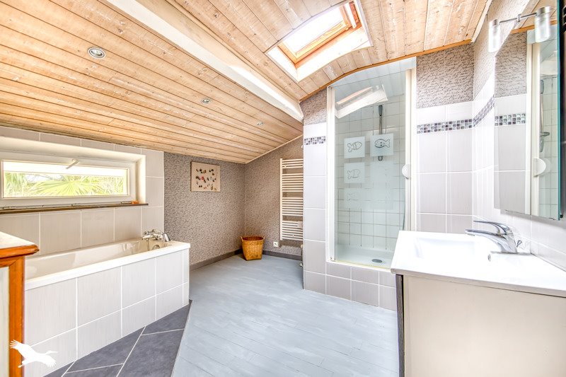 Vente Maison LEGE CAP FERRET - 7 pièces -180 m² - (33950)