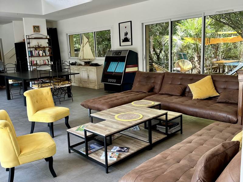 Vente Maison LEGE CAP FERRET - 5 pièces -184 m² - (33950)