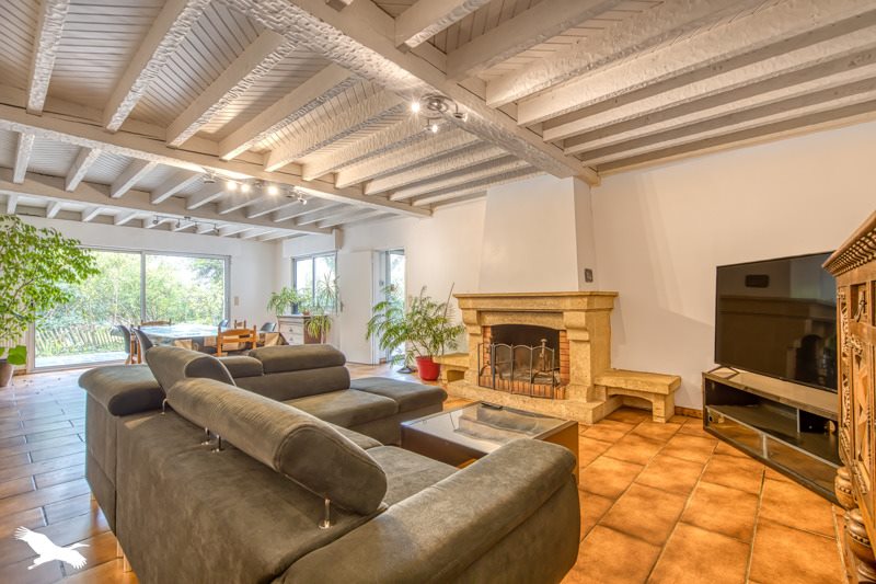 Vente Maison ARES - 7 pièces -260 m² - (33740)