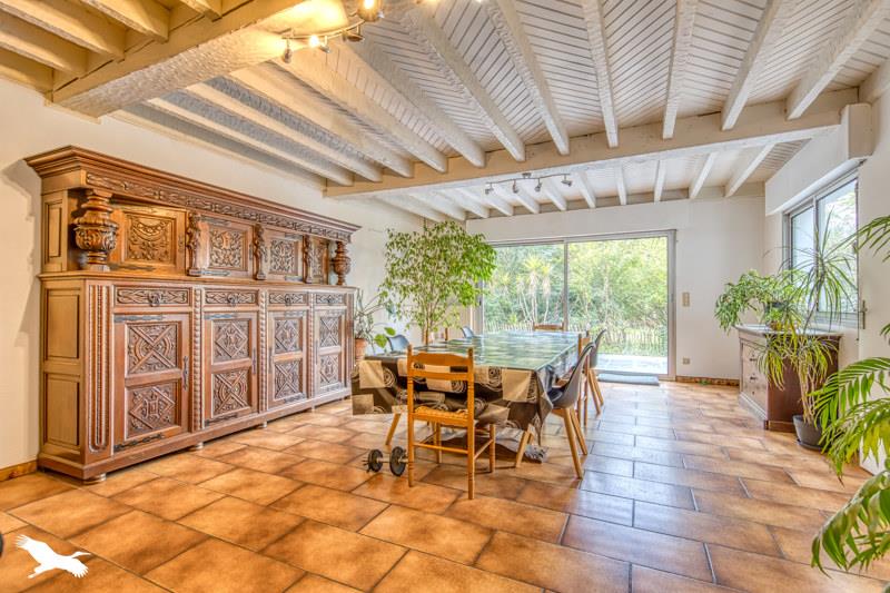 Vente Maison ARES - 7 pièces -260 m² - (33740)
