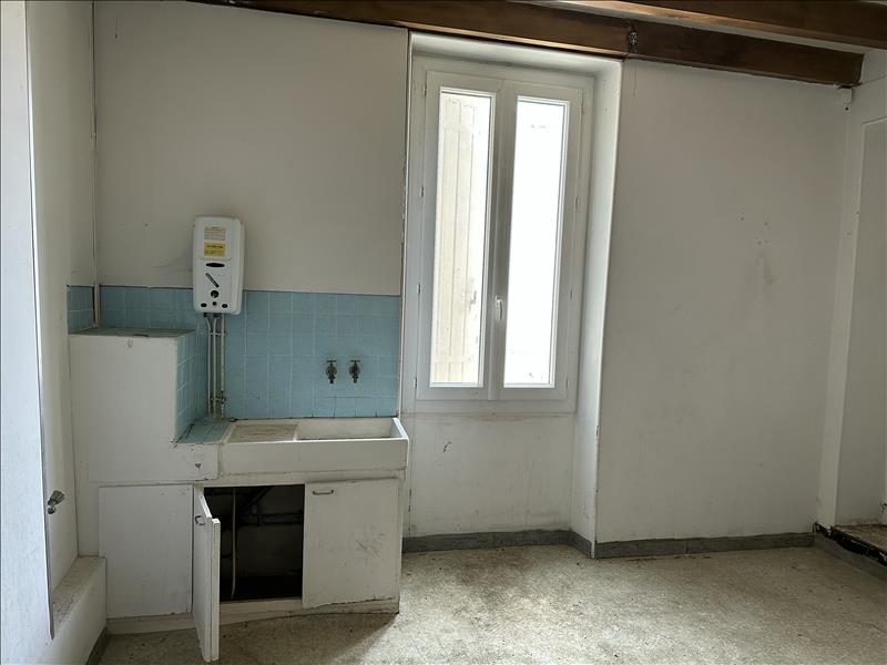 Vente Immeuble MONTENDRE - -  90 m² - (17130)