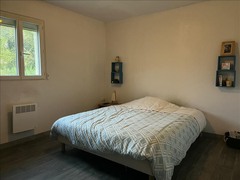 Vente Maison DONNEZAC - 5 pièces -138 m² - (33860)