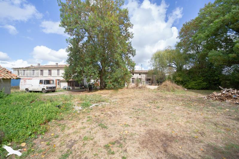 Vente Maison COURPIGNAC - 6 pièces -129 m² - (17130)
