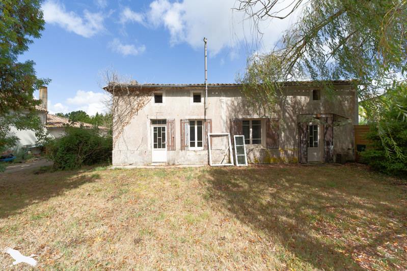Vente Maison COURPIGNAC - 6 pièces -129 m² - (17130)