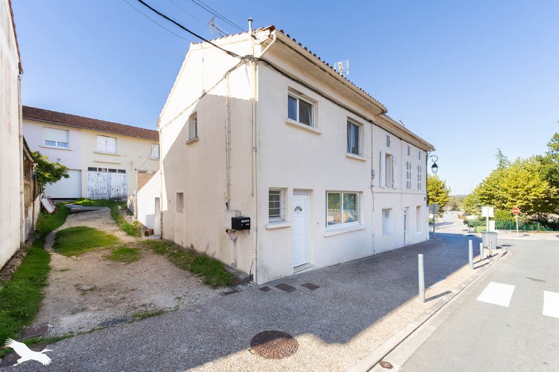 Vente Immeuble MONTENDRE - -  323 m² - (17130)
