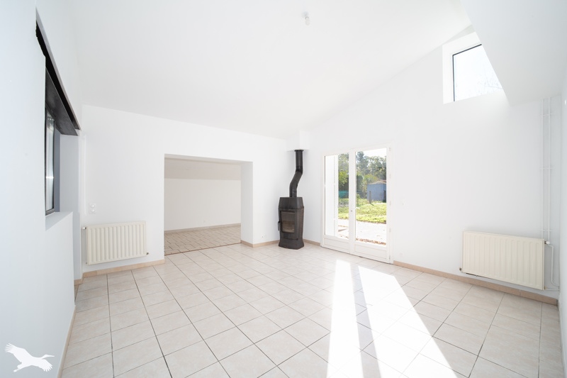 Vente Maison MONTENDRE - 3 pièces -84 m² - (17130)