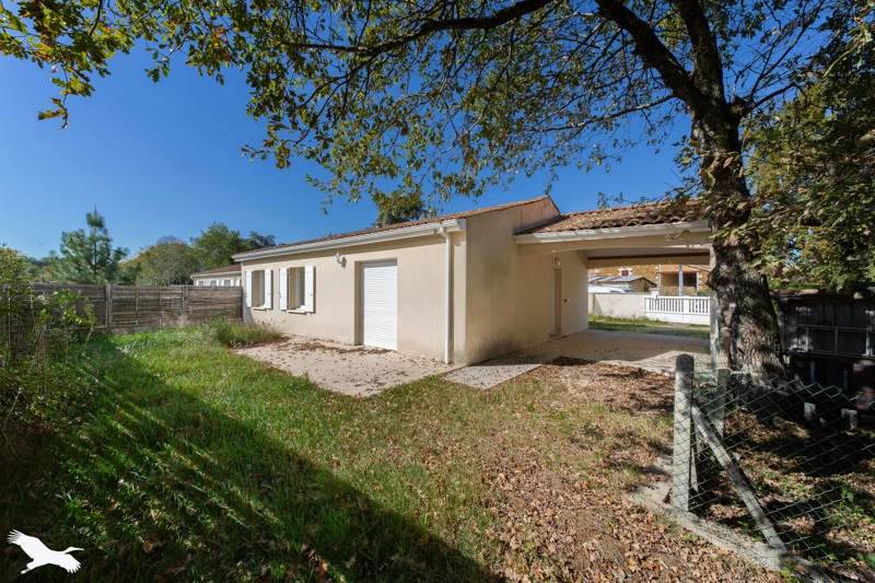 Vente Maison MONTENDRE - 4 pièces -78 m² - (17130)