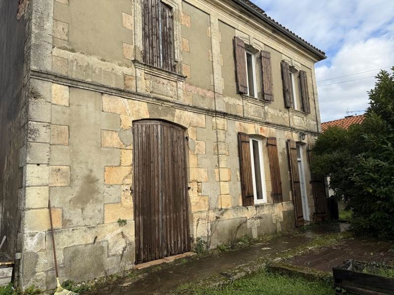 Vente Maison REIGNAC - 3 pièces -94 m² - (33860)