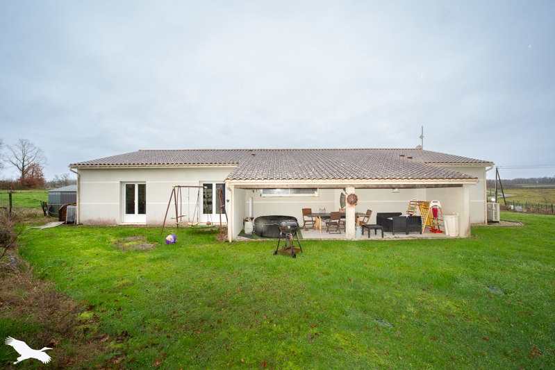 Vente Maison SALIGNAC DE MIRAMBEAU - 5 pièces -144 m² - (17130)