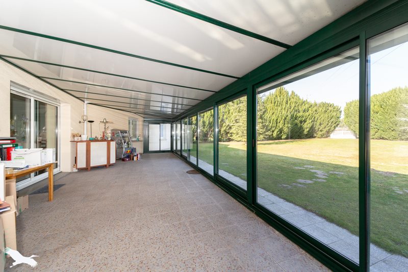 Vente Maison CHEPNIERS - 7 pièces -200 m² - (17210)