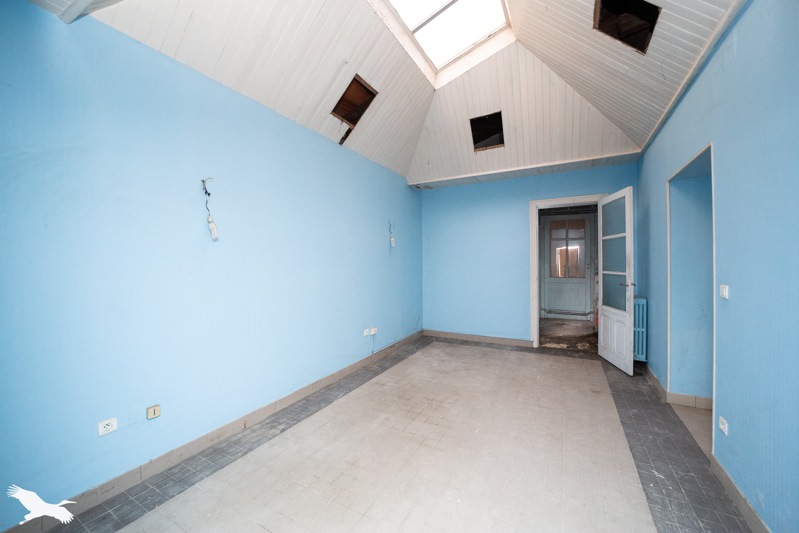 Vente Immeuble MONTENDRE - -  215 m² - (17130)