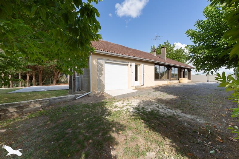 Vente Maison MONTENDRE - 4 pièces -136 m² - (17130)