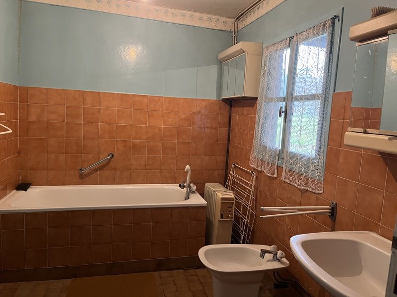 Vente Maison SOUSMOULINS - 5 pièces -103 m² - (17130)