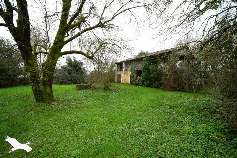 Vente Maison CHAMOUILLAC - 5 pièces -99 m² - (17130)