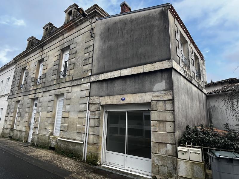 Vente Immeuble MONTENDRE - -  300 m² - (17130)