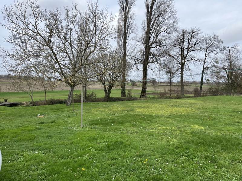 Vente Maison ROUFFIGNAC - 4 pièces -87 m² - (17130)