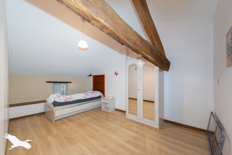 Vente Maison ROUFFIGNAC - 6 pièces -163 m² - (17130)
