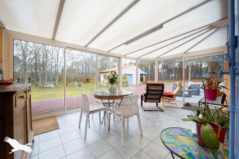 Vente Maison CHEPNIERS - 7 pièces -171 m² - (17210)