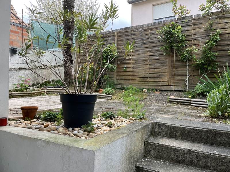 Vente Maison MONTENDRE - 4 pièces -79 m² - (17130)