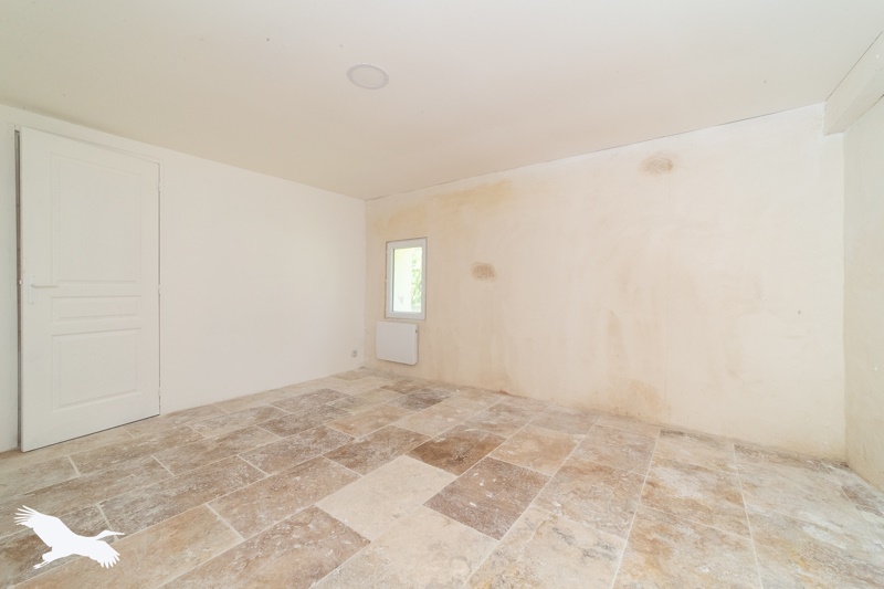 Vente Maison MONTENDRE - 5 pièces -215 m² - (17130)