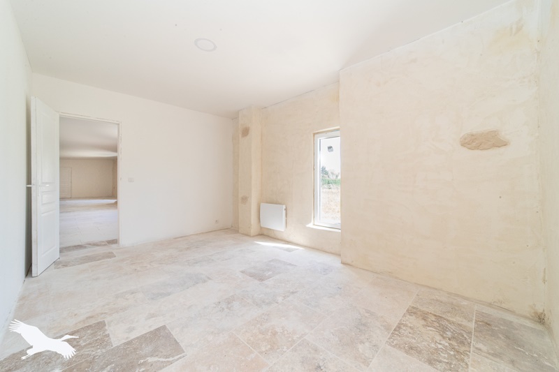 Vente Maison MONTENDRE - 5 pièces -215 m² - (17130)
