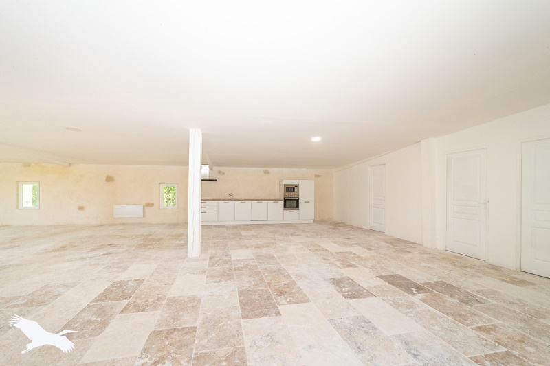 Vente Maison MONTENDRE - 5 pièces -215 m² - (17130)