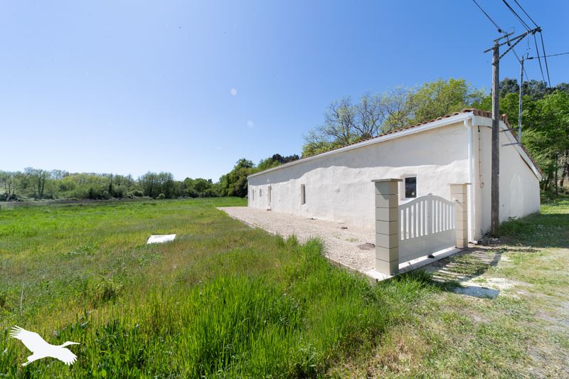 Vente Maison MONTENDRE - 5 pièces -215 m² - (17130)