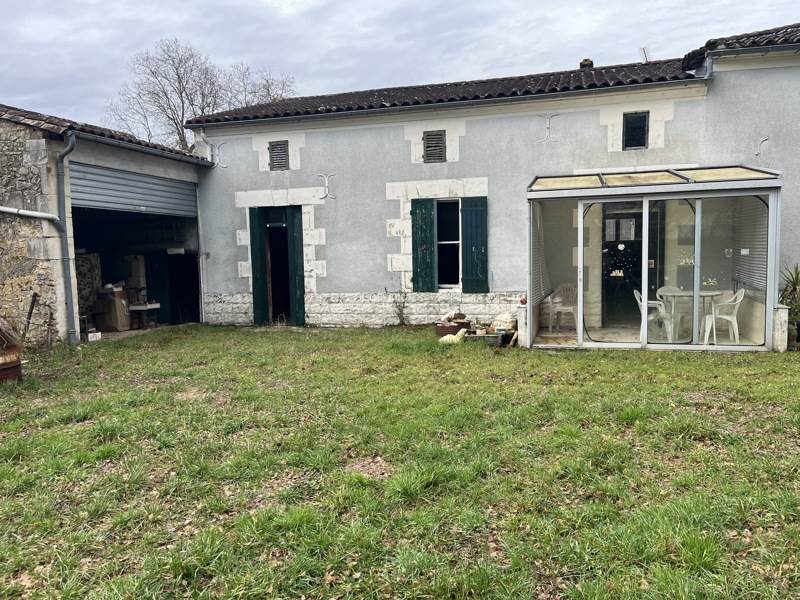 Vente Maison SOUMERAS - 4 pièces -107 m² - (17130)