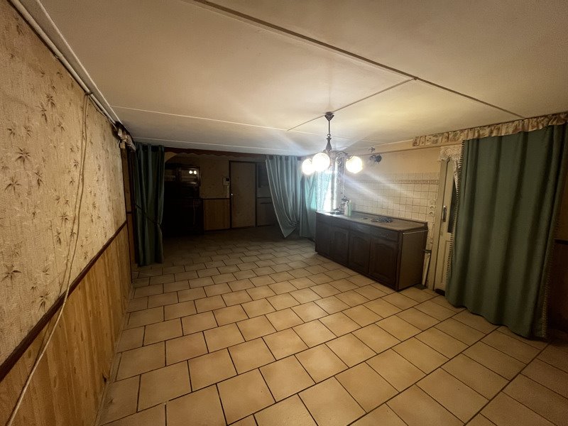 Vente Maison MONTENDRE - 6 pièces -157 m² - (17130)