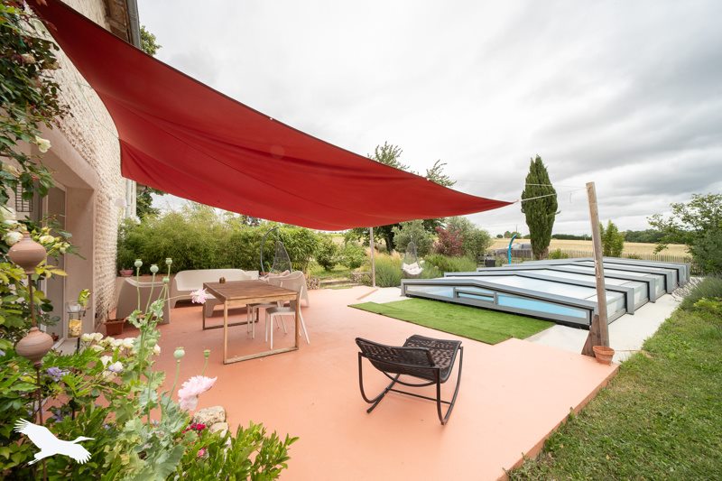 Vente Maison BRAN - 9 pièces -354 m² - (17210)