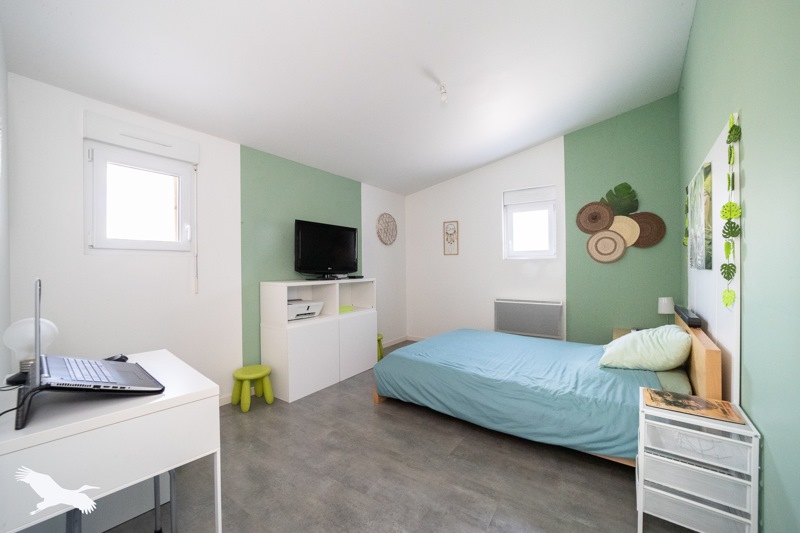 Vente Maison BUSSAC FORET - 5 pièces -121 m² - (17210)
