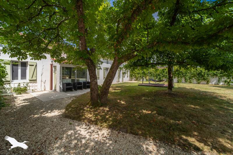 Vente Maison BUSSAC FORET - 5 pièces -121 m² - (17210)
