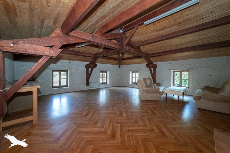 Vente Maison CHATENET - 7 pièces -280 m² - (17210)