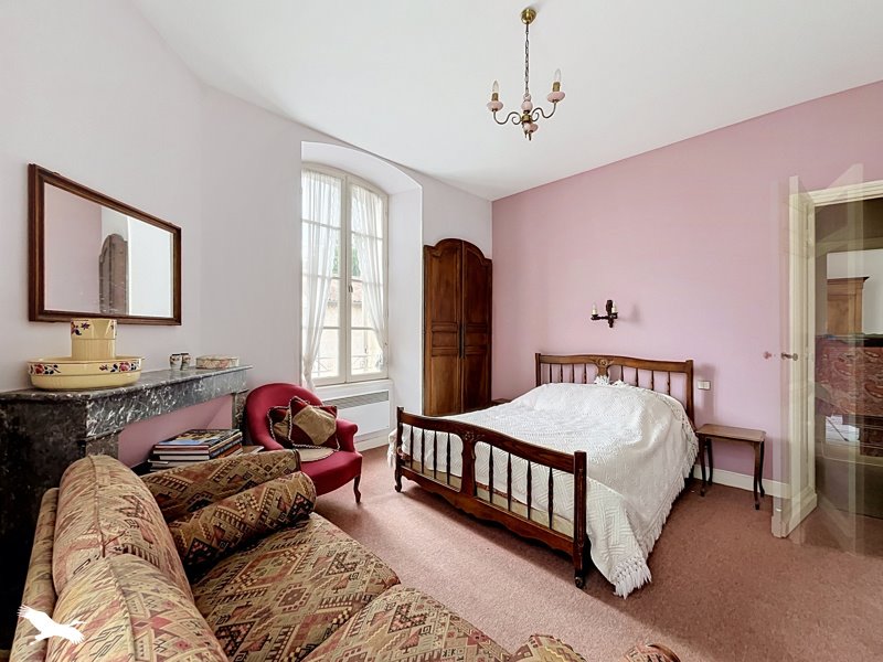 Vente Maison MONTENDRE - 5 pièces -132 m² - (17130)