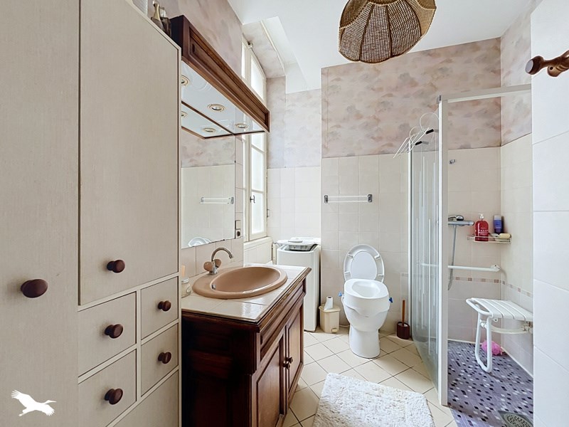 Vente Maison MONTENDRE - 5 pièces -132 m² - (17130)