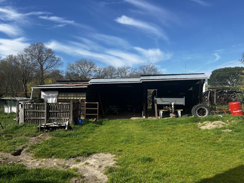 Vente Maison CHEPNIERS - 3 pièces -75 m² - (17210)