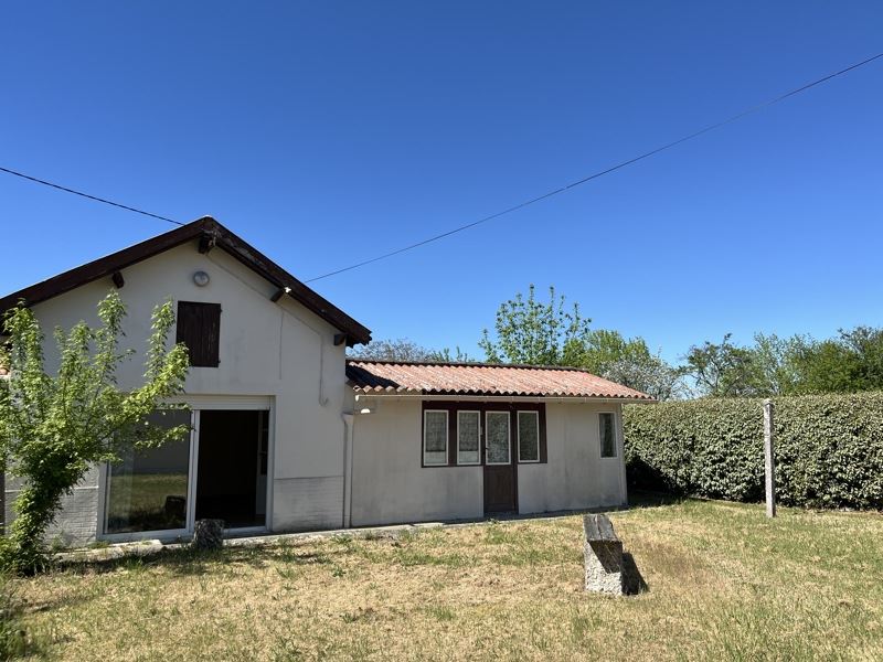 Maison 1 pièce 33 m² · à Montendre · 33 m² · 45 000 €