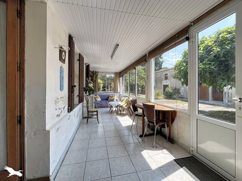 Vente Maison POUILLAC - 5 pièces -107 m² - (17210)