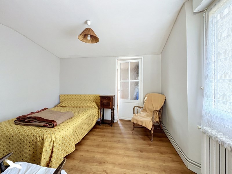 Vente Maison POUILLAC - 5 pièces -107 m² - (17210)