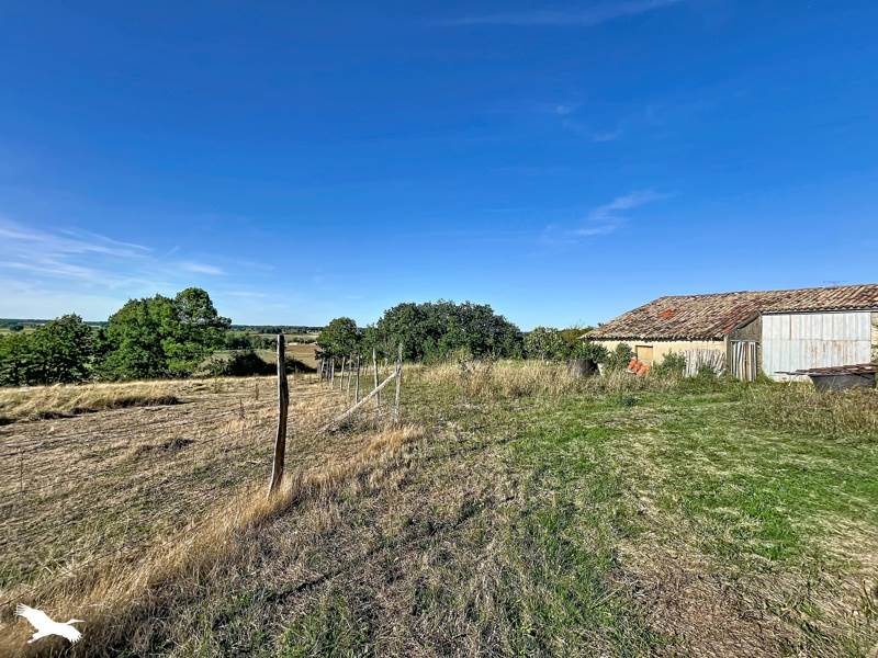Vente Maison Rouffignac - 4 pièces -181 m² - (17130)