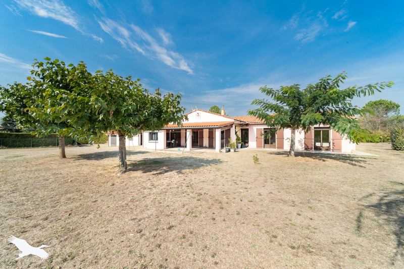 Vente Maison Corignac 17130 5 pièces - 145 m²