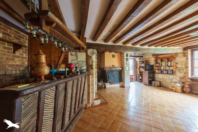 Vente Maison AUVERS SUR OISE - 8 pièces -147 m² - (95430)